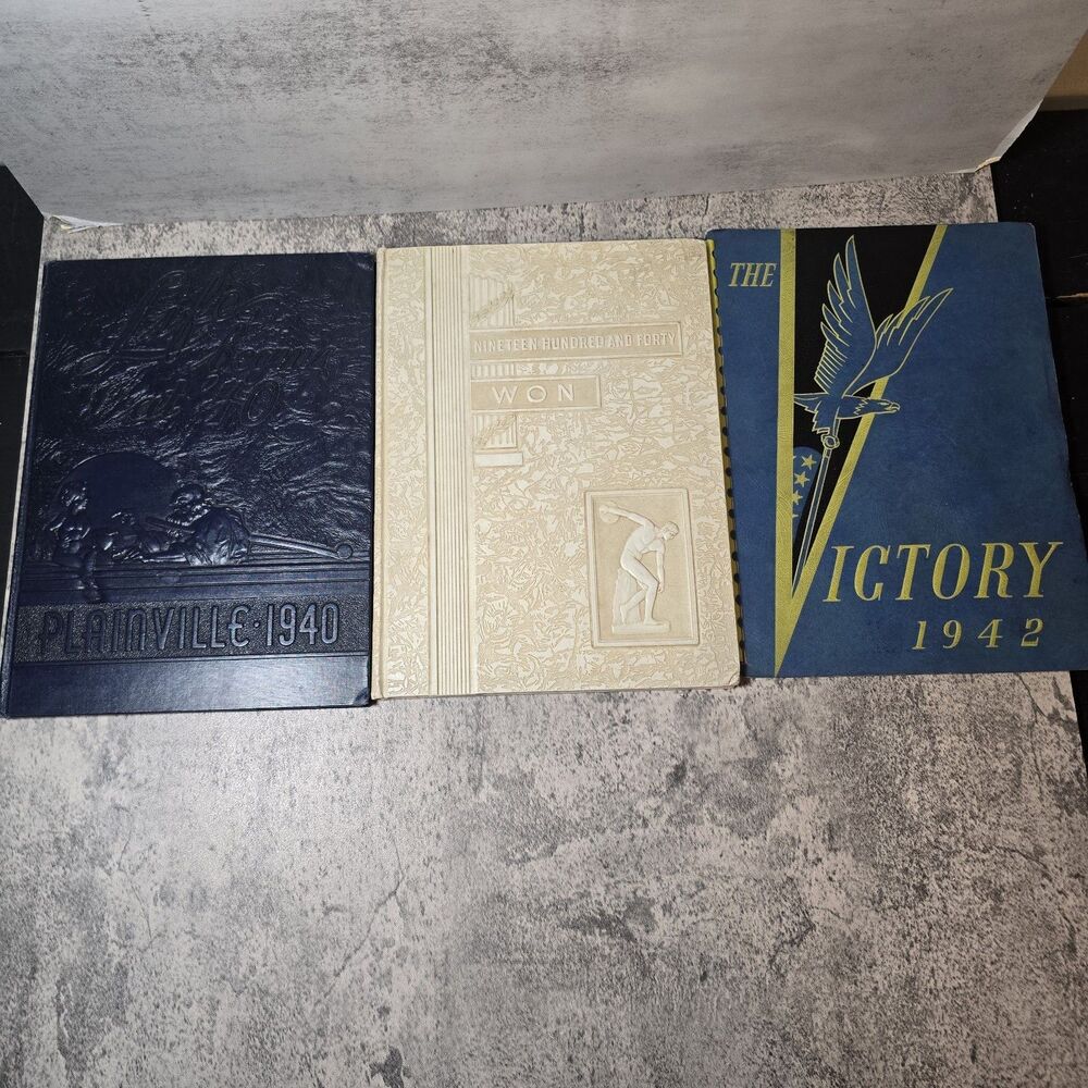 1940-42 Plainville High School Yearbooks Mariemont, Ohio The Victory Life Begins